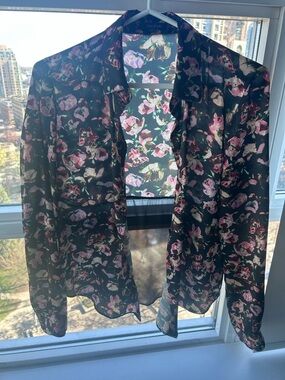 Talula Floral Blouse in Black with Pink Floral Print